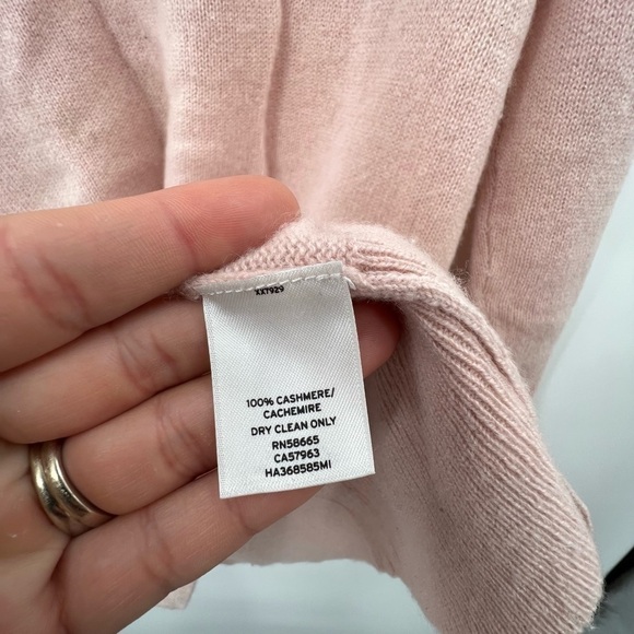 Halogen 100% Cashmere V-Neck Sweater Ladies Size Small - Picture 4 of 4